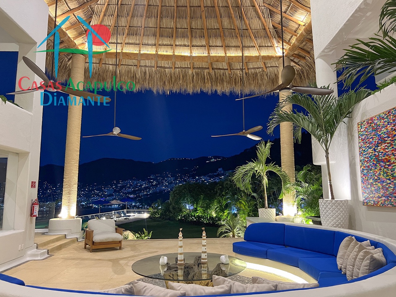 Villa Sahasrara - Sala principal 12